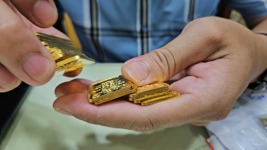 Giá vàng hôm nay (4-5): Vàng thế giới ghi nhận tuần giảm thứ 2 liên tiếp
