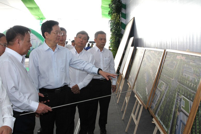 Bình Dương động thổ 2 khu công nghiệp sinh thái, thông minh thế hệ mới