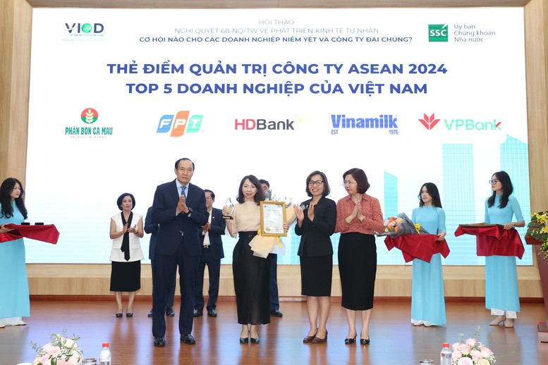 FPT lọt Top 5 doanh nghiệp Việt có chất lượng quản trị tốt nhất ASEAN