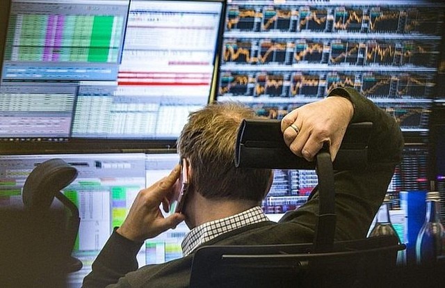 Phiên 2/6: Khối ngoại giảm bán ròng, một cổ phiếu Bluechips vẫn bị “xả” hơn trăm tỷ