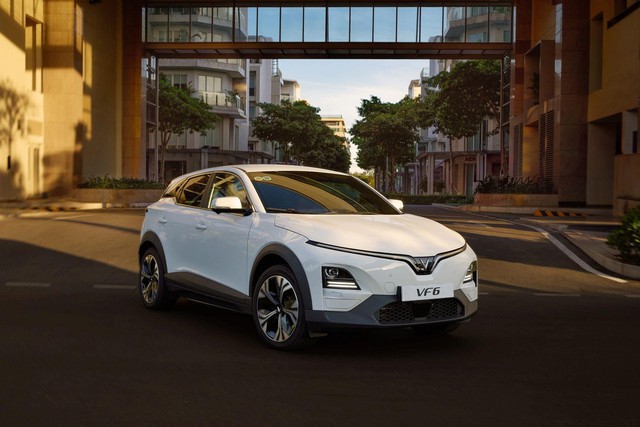 VinFast báo doanh thu tăng trưởng 150% trong quý 1/2025, số xe bàn giao gấp 4 lần cùng kỳ năm trước