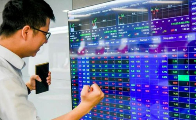 Chuyên gia VPBankS: Nhà đầu tư nên phân bổ tiền mua vào những phiên giảm, hạn chế đu theo những phiên tăng mạnh