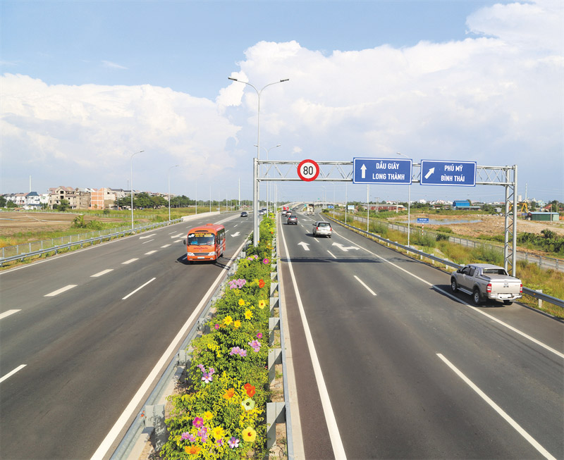 Thêm nhiều doanh nghiệp muốn tham gia mở rộng cao tốc Bắc-Nam