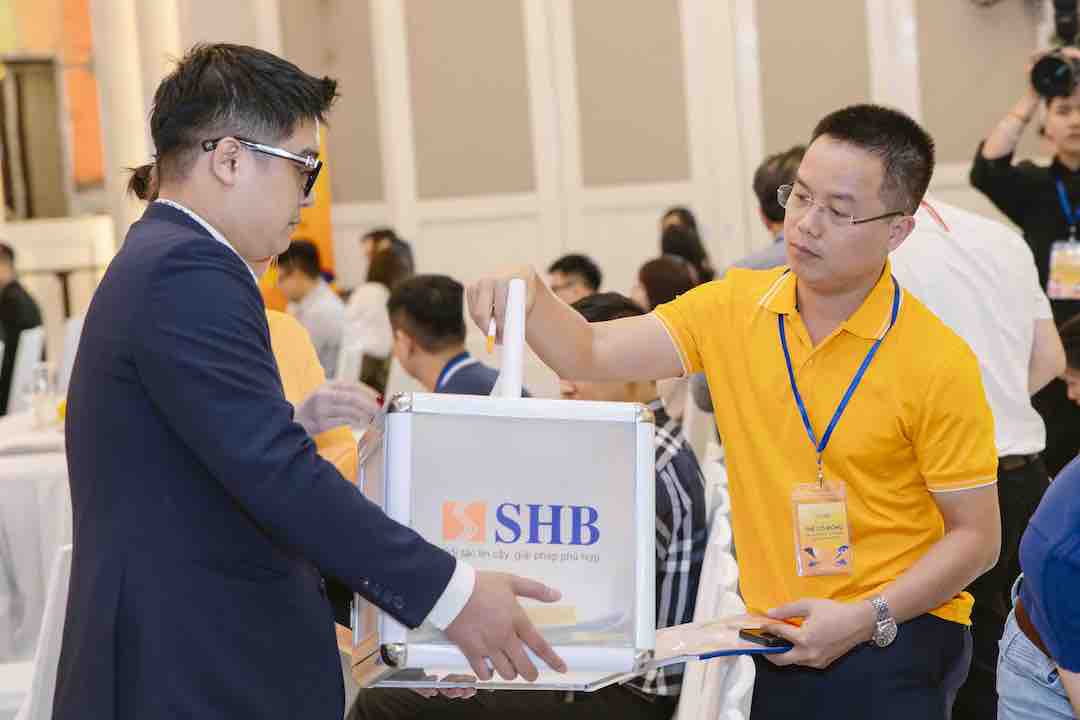 Cơ chế pháp lý để bảo vệ cổ đông nhỏ vẫn quá yếu