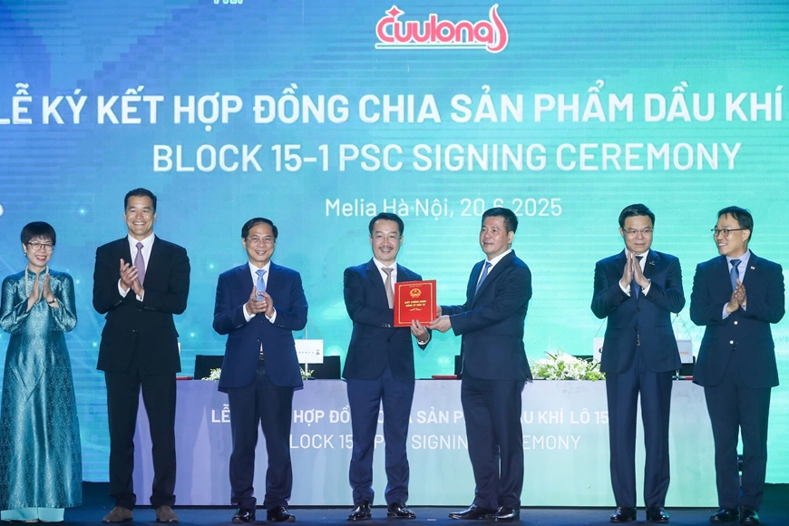 Ký kết PSC Lô 15-1: Bảo đảm sản lượng dầu khí khai thác bền vững của Petrovietnam