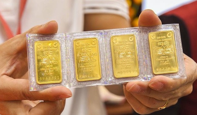 Giá vàng hôm nay (13-6): “Neo” ở ngưỡng cao