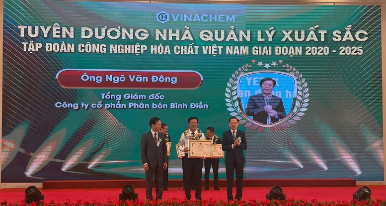Tổng Giám đốc Bình Điền được vinh danh Nhà lãnh đạo xuất sắc của Tập đoàn Hóa chất Việt Nam giai đoạn 2020-2025
