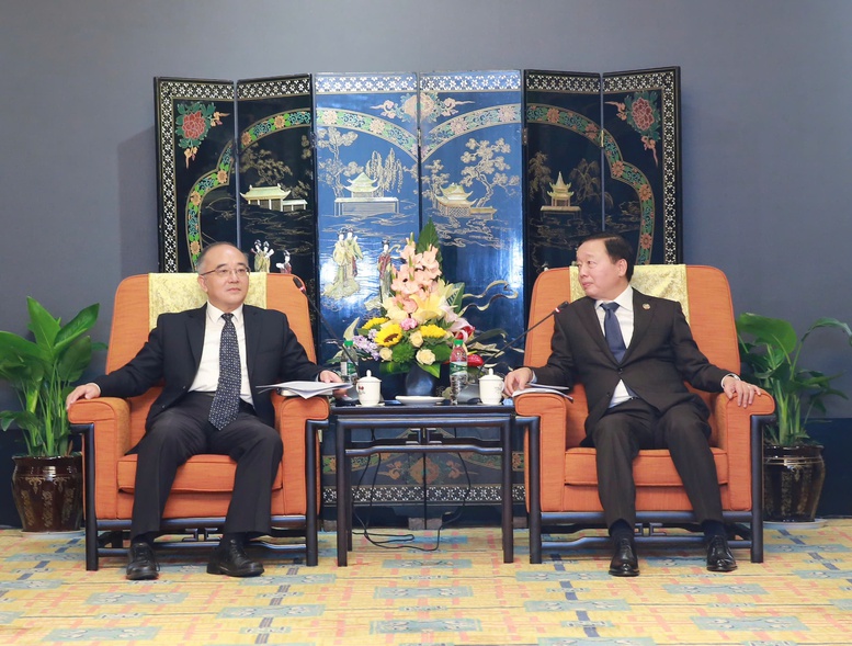 Phó Thủ tướng Trần Hồng Hà tiếp lãnh đạo 2 doanh nghiệp năng lượng, xây dựng giao thông lớn của Trung Quốc