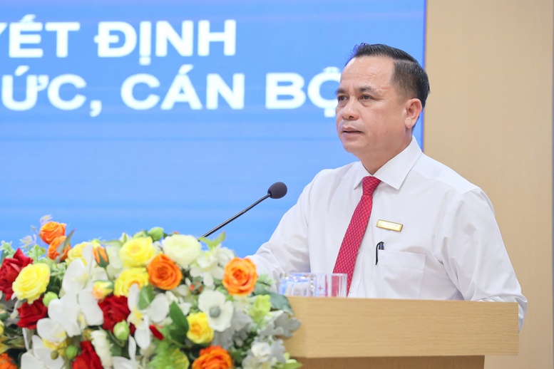 EVNCPC công bố quyết định thành lập 6 Công ty Điện lực sau sáp nhập