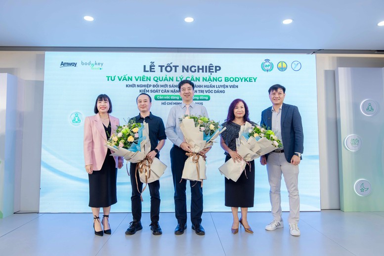 Amway đồng hành cùng cộng đồng nâng cao chăm sóc sức khỏe chủ động