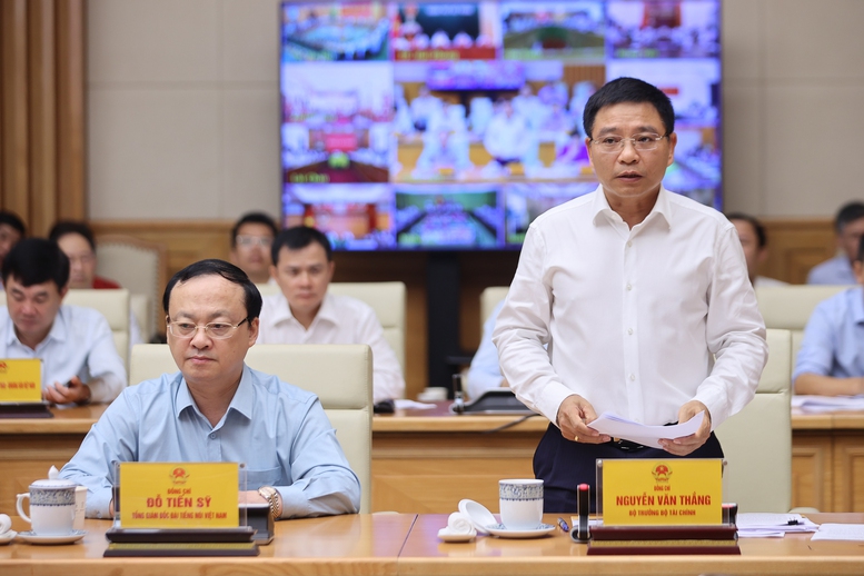 Bộ Tài chính đề xuất 2 kịch bản tăng trưởng