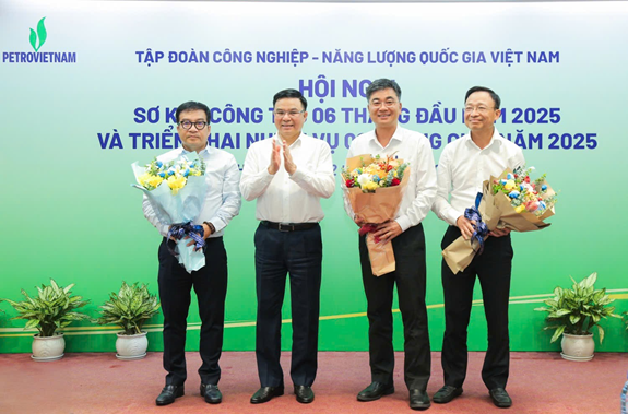 BSR đạt doanh thu hơn 69.000 tỷ đồng, lợi nhuận vượt 93% kế hoạch trong 6 tháng đầu năm 2025