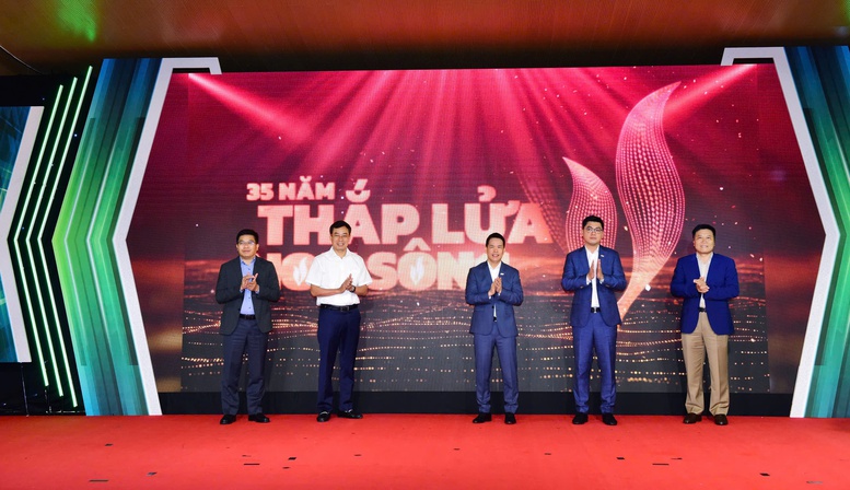 Khởi động chiến dịch truyền thông PV GAS – 35 năm thắp lửa non sông