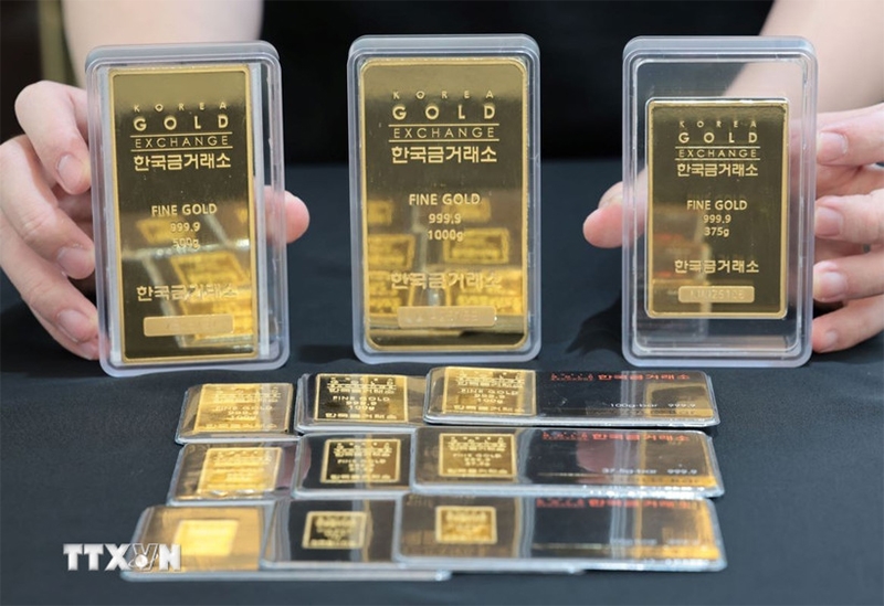 Giá vàng chiều nay (28-7): Vàng trong nước ở ngưỡng cao