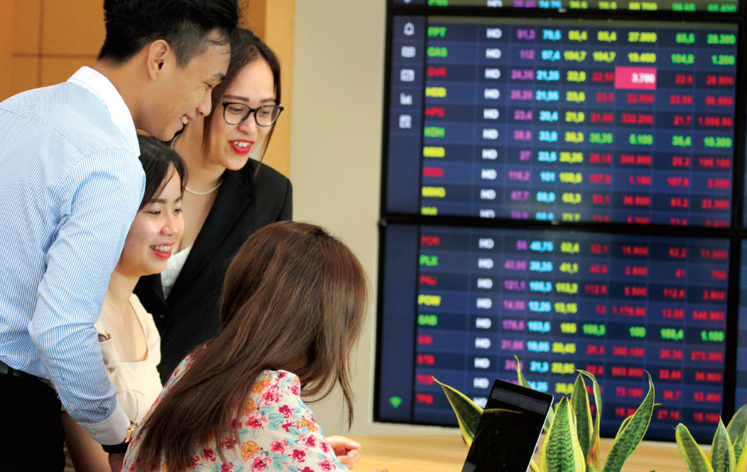 HOSE bổ sung công cụ đầu tư với VNMITECH và VN50 Growth