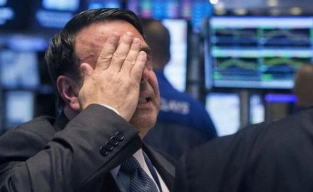 Phiên 15/8: Khối ngoại thẳng tay bán ròng hơn 3.000 tỷ đồng, nối dài chuỗi 7 phiên “xả hàng” liên tiếp