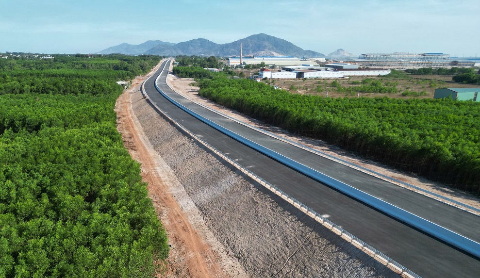 Mở rộng toàn tuyến cao tốc Bắc – Nam theo hình thức công – tư