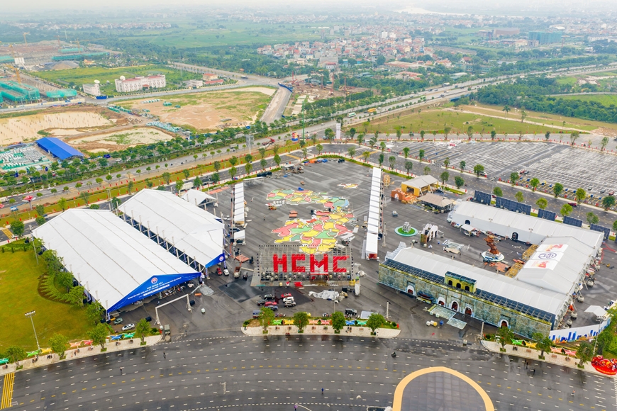 Trung tâm Hội chợ Triển lãm Quốc gia gấp rút chuẩn bị cho triển lãm thành tựu 80 năm Quốc khánh