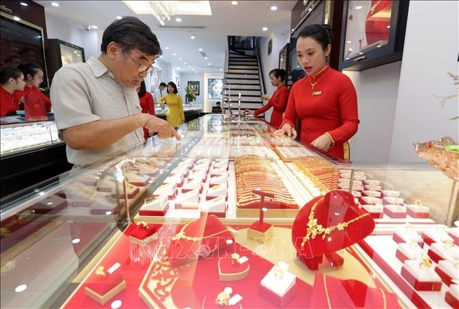 Giá vàng chiều nay (7-8): Ổn định ở mức cao