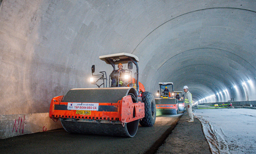 Hơn 2.100 tỉ đồng đầu tư hoàn thiện hầm Thần Vũ