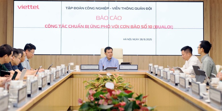 Viettel triển khai đồng bộ các biện pháp để ứng phó với mọi biến động của bão Bualoi