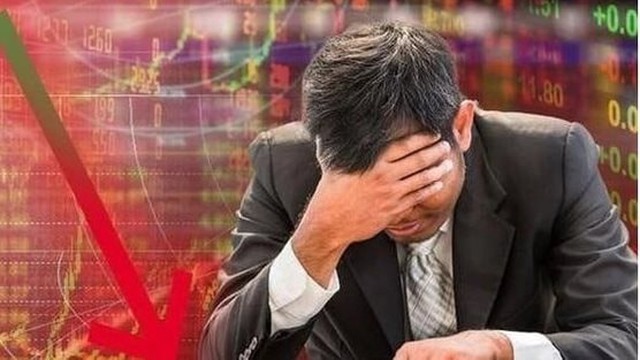 Phiên 5/9: Khối ngoại vẫn bán ròng gần 1.500 tỷ đồng, “xả” mạnh loạt cổ phiếu ngân hàng