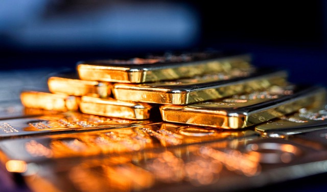 Cơn sốt từ “phố vàng” Trần Nhân Tông, Cầu Giấy cho đến Phố Wall: Điều gì khiến nơi nơi đẩy mạnh tích trữ?