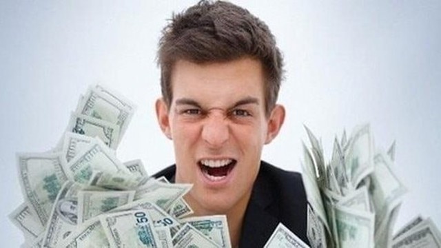 Một công ty chốt trả cổ tức tiền mặt cao nhất lịch sử ngay trong tháng 10