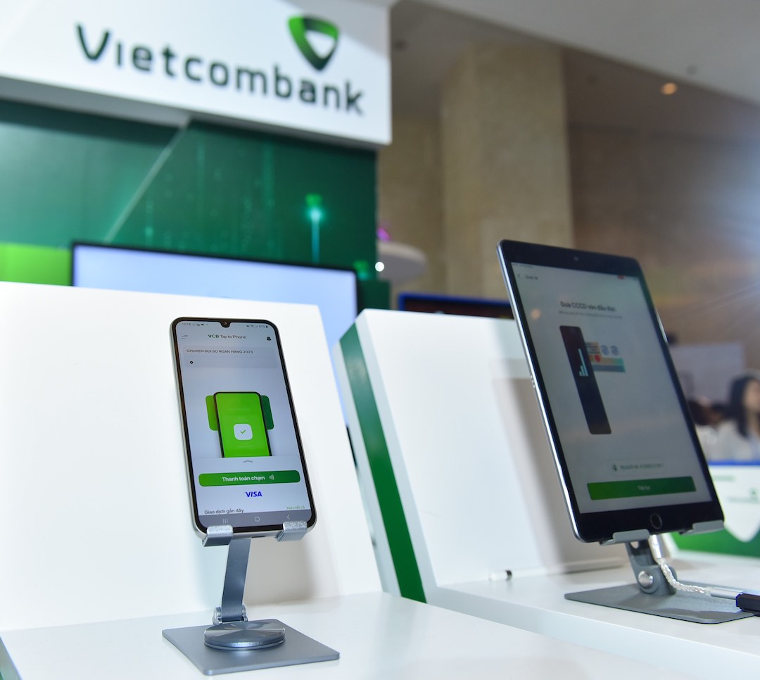 Chuyển đổi số ngân hàng: Từ chi nhánh vật lý đến chiến lược AI cá nhân hóa