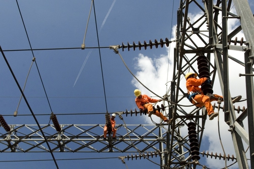 Nóng kỷ lục, miền Bắc lập đỉnh mới về tiêu thụ điện trong tháng 8