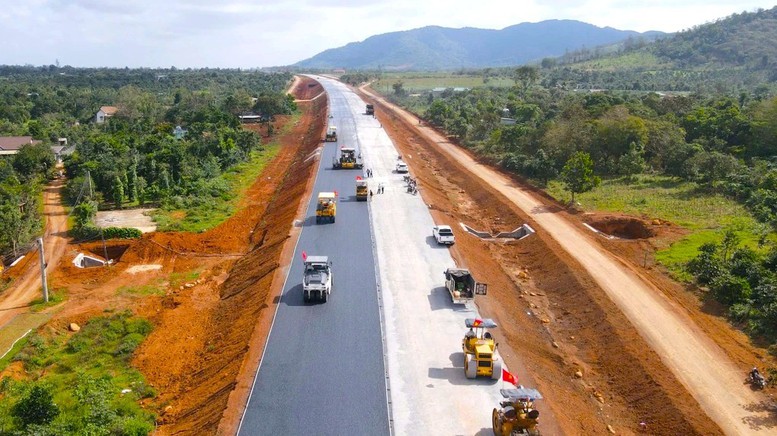 Hoàn thành 20km cao tốc Khánh Hoà – Buôn Ma Thuột trước 19/12