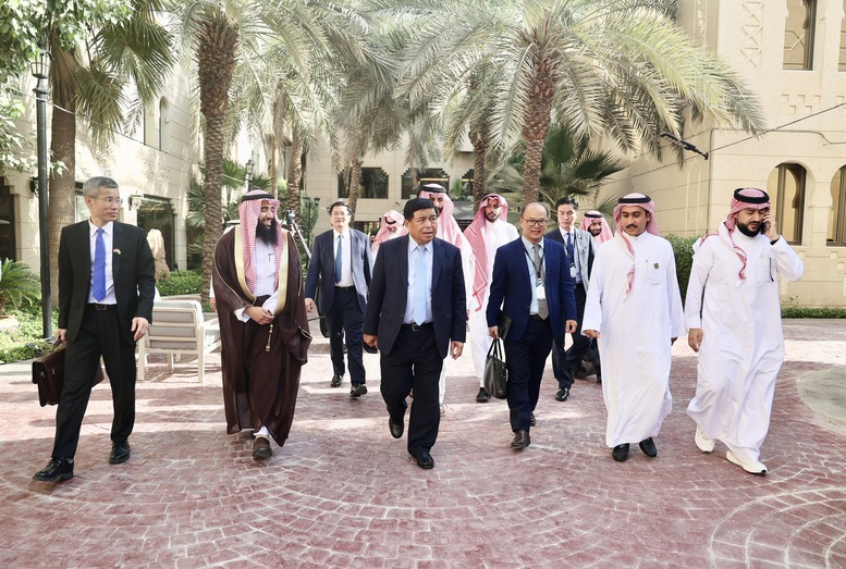 Lấy hợp tác kinh tế làm trọng tâm, đưa quan hệ Việt Nam – Saudi Arabia lên tầm cao mới