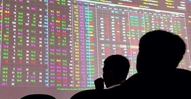 “Mua chui” cả triệu cổ phiếu, Chủ tịch HĐQT một công ty niêm yết bị phạt tiền và cấm giao dịch 4 tháng