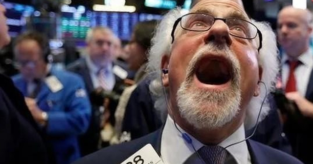 Một thế lực bất ngờ tung hơn 900 tỷ “gom” cổ phiếu Việt Nam trong phiên cuối tuần