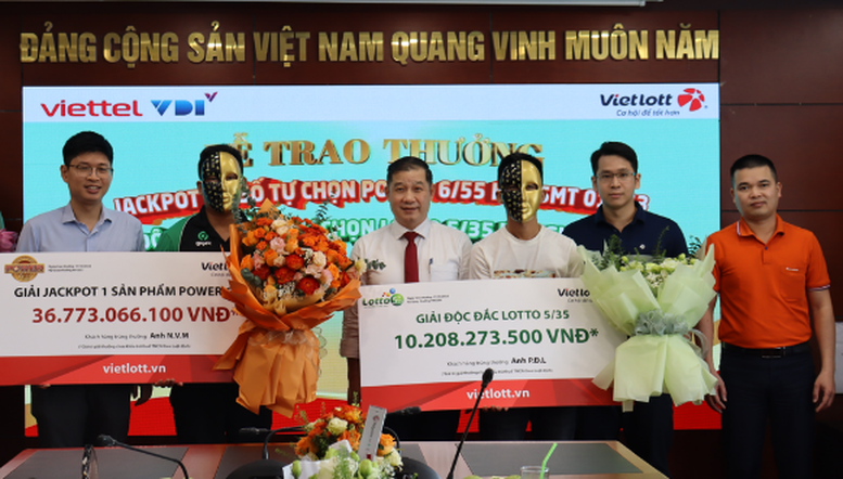 Vietlott trao giải jackpot 1 power 6/55 và độc đắc lotto 5/35 đến 2 thuê bao Viettel