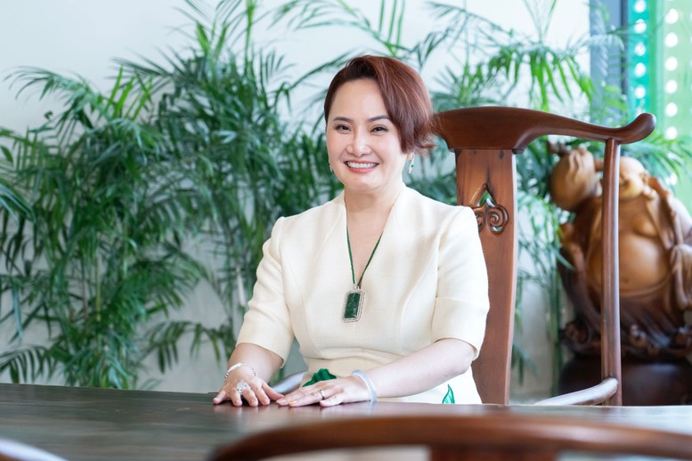 Nữ tướng ngành nông nghiệp hiện đại góp mặt trong “Top 100 Phụ nữ có ảnh hưởng nhất châu Á”