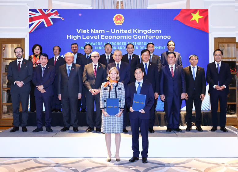 VNVC hợp tác với Tập đoàn GSK của Anh về tiếp cận thuốc, vaccine mới