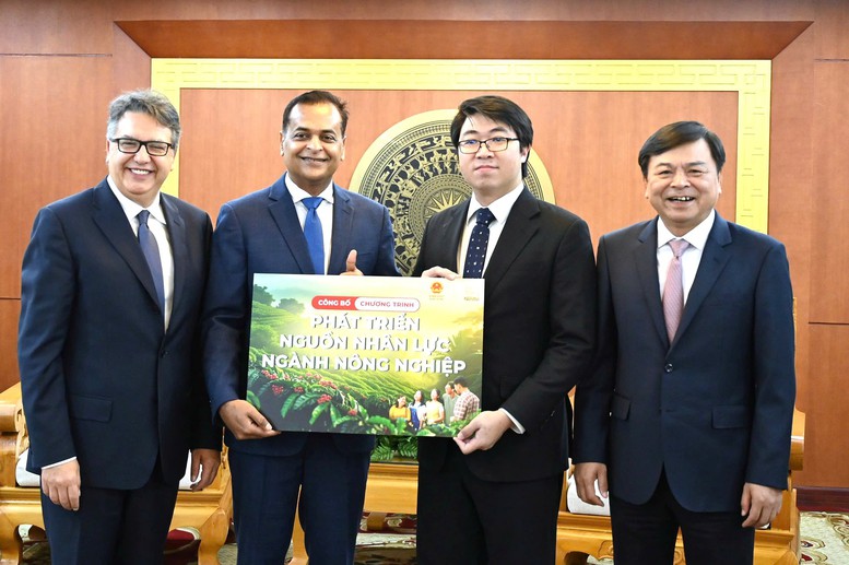 Hợp tác thúc đẩy tăng trưởng bền vững và hiện thực hóa mục tiêu Net Zero tại Việt Nam