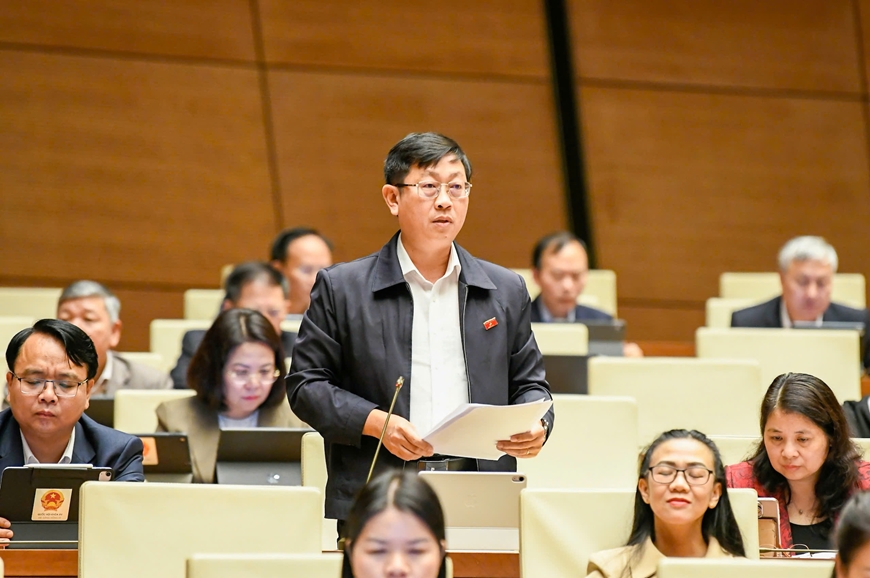 Đề nghị cấm tuyệt đối các hành vi ép mua bảo hiểm khi vay vốn ngân hàng