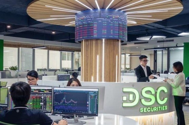 Chứng khoán DSC bị HoSE nhắc nhở do chậm công bố thông tin