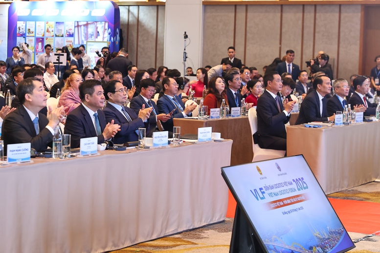 Thủ tướng Phạm Minh Chính dự Diễn đàn Logistics Việt Nam 2025