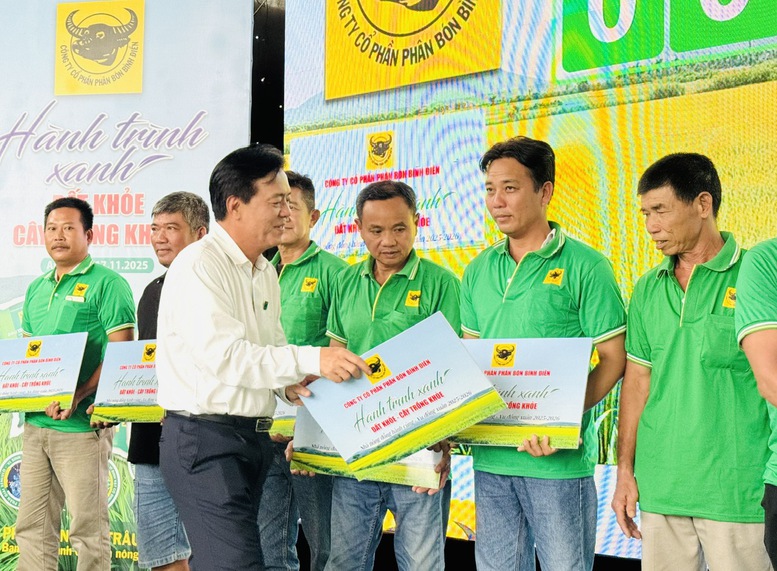 “Hành trình xanh”: Vì một nền nông nghiệp bền vững cho ĐBSCL