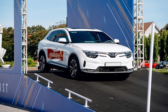 Sau 80.000km “thực chiến”, chuyên gia tiết lộ loạt ưu thế của xe điện VinFast