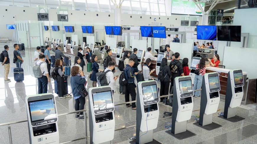 Nhà ga T2 sân bay Nội Bài mở rộng ứng dụng công nghệ hiện đại, hướng đến sân bay thông minh