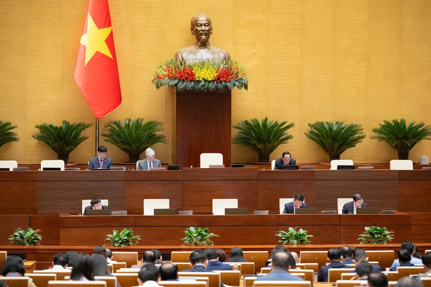 Kỳ họp thứ mười, Quốc hội khóa XV: Tạo điều kiện cho khu vực kinh tế tư nhân tham gia dự án đường sắt tốc độ cao Bắc-Nam