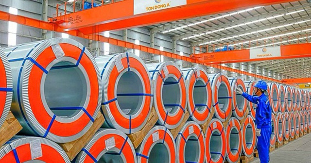 Tôn Đông Á kinh doanh ra sao trước khi nộp hồ sơ niêm yết trên HoSE?