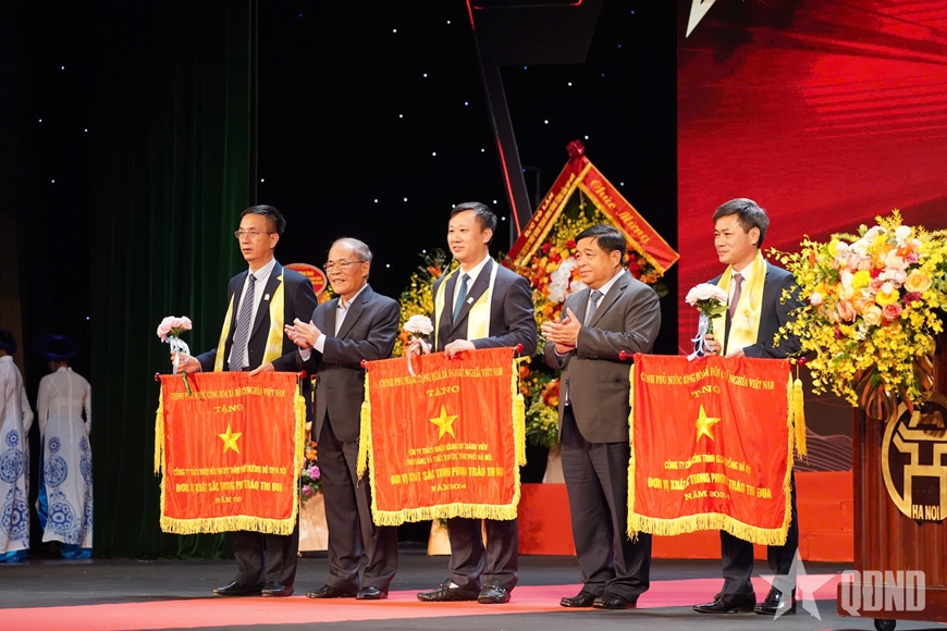 Tôn vinh doanh nhân, doanh nghiệp Thủ đô tiêu biểu