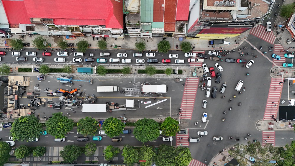 duong-le-loi-le-vu-20