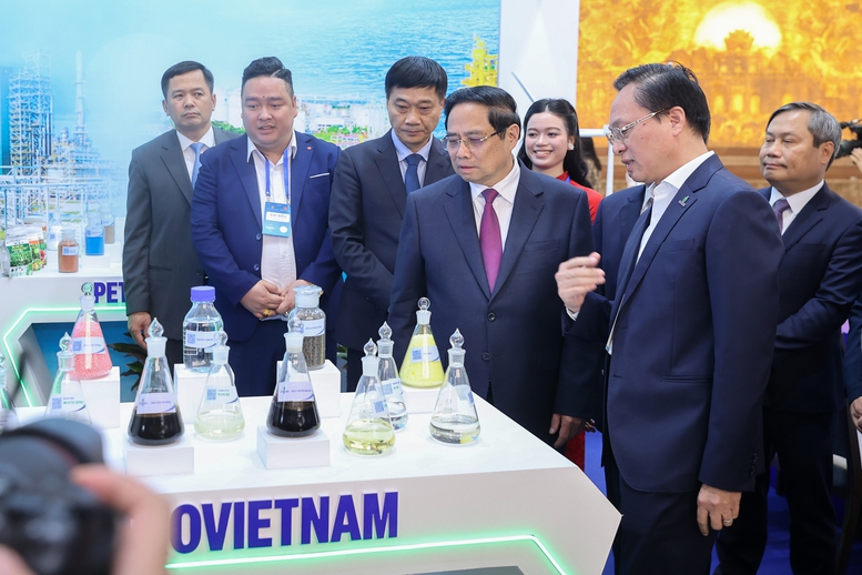 Thủ tướng: Việt Nam xác định ổn định là pháo đài bất khả xâm phạm; phát triển nhanh, bền vững là động cơ vĩnh cửu