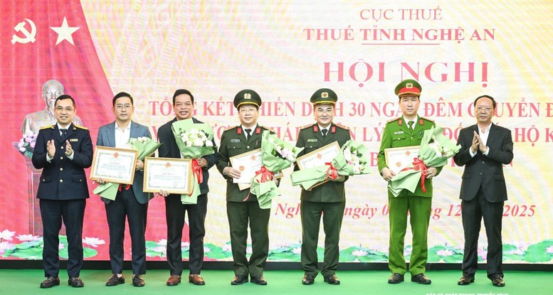 Các địa phương tích cực chuyển sang kê khai thuế, Nghệ An ‘về đích’ sớm